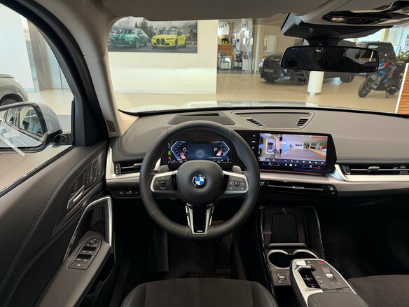 2026 BMW X1 Long 25Li xDrive III (U11/U12), серый, 5990000 рублей - вид 20