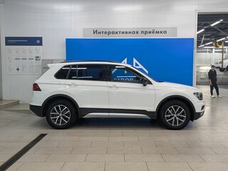 2019 Volkswagen Tiguan II, белый, 2779000 рублей, вид 4