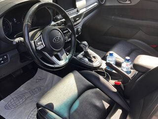 2020 Kia K3 II, чёрный, 1580000 рублей, вид 5