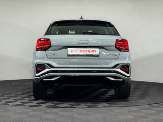 2025 Audi Q2 L 35 TFSI I Рестайлинг, серый, 4250000 рублей, вид 5