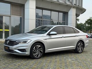 2022 Volkswagen Sagitar III Рестайлинг, серебристый, 1550000 рублей, вид 1