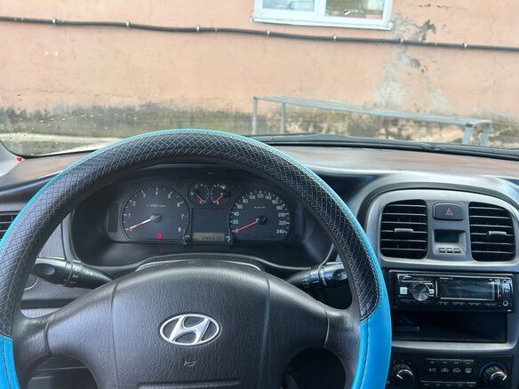 2005 Hyundai Sonata ТагАЗ IV (EF) Рестайлинг, бежевый, 350000 рублей - вид 7