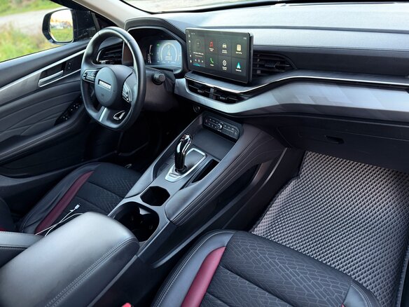 2022 Haval F7x I Рестайлинг, чёрный, 2150000 рублей - вид 9