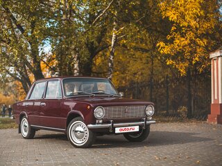 1975 Lada (ВАЗ) 2101, красный, 350000 рублей, вид 2