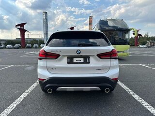 2022 BMW X1 18i sDrive II (F48) Рестайлинг, белый, 2454605 рублей, вид 4