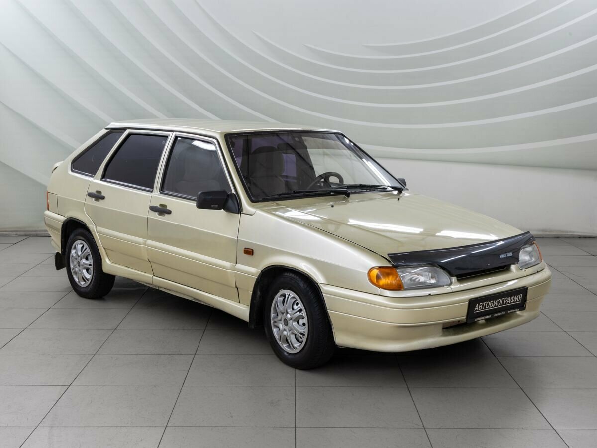 Открыть фотографии: Lada (ВАЗ) 2114