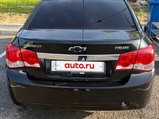 2013 Chevrolet Cruze I Рестайлинг, чёрный, 500000 рублей, вид 3