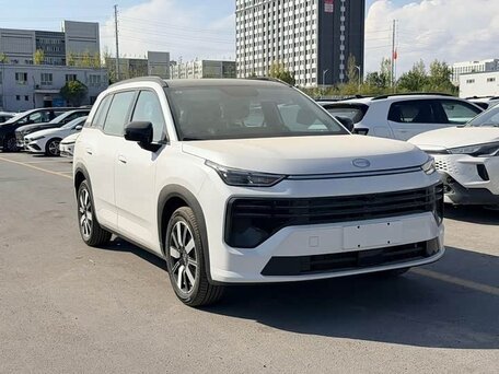 2026 GAC Trumpchi GS4 III, белый, 2200000 рублей, вид 1