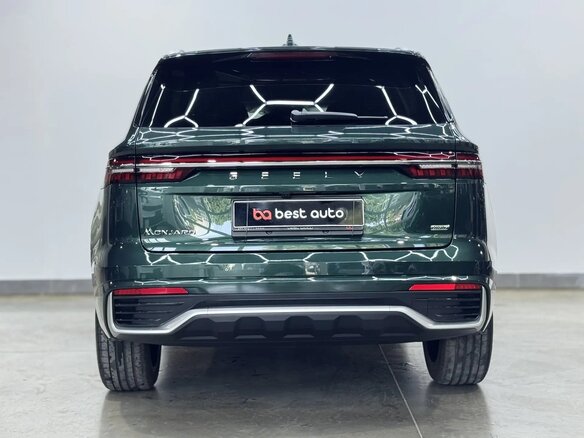 2026 Geely Monjaro I Рестайлинг 2 (China Market), зелёный, 4090000 рублей - вид 5