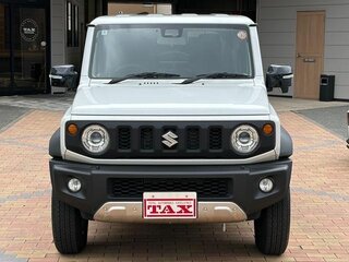 2024 Suzuki Jimny Sierra IV, серебристый, 1500217 рублей, вид 2