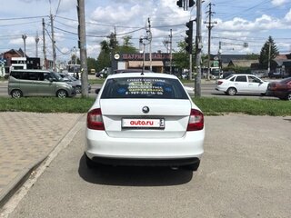 2016 Skoda Rapid I, белый, 650000 рублей, вид 4
