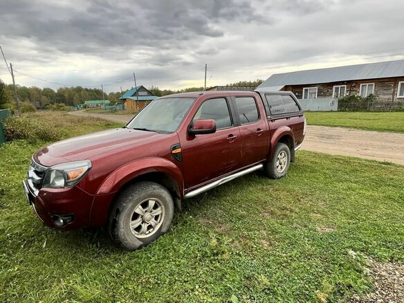 2010 Ford Ranger, красный, 800000 рублей - вид 2