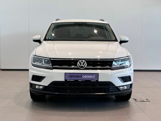 2020 Volkswagen Tiguan II, белый, 2670000 рублей, вид 3