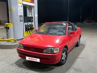 1992 Ford Escort XR3i V, красный, 200000 рублей, вид 1