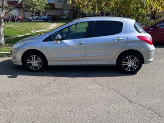 2010 Peugeot 308 I, серебристый, 500000 рублей, вид 4