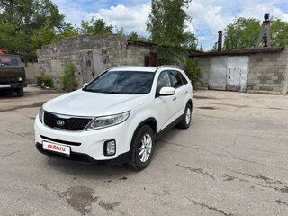 2013 Kia Sorento II Рестайлинг, белый, 1650000 рублей, вид 1