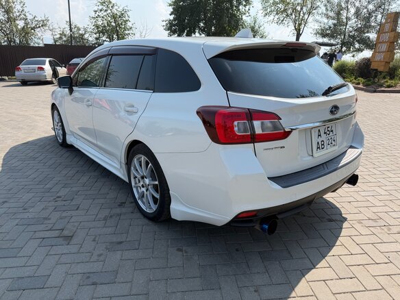 2014 Subaru Levorg I, белый, 1420000 рублей - вид 4