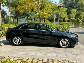 2023 Mercedes-Benz A-Класс 180 Long IV (W177) Рестайлинг, чёрный, 1560888 рублей, вид 4