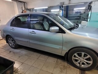 2007 Mitsubishi Lancer IX, серебристый, 370000 рублей, вид 3