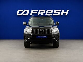 2020 Toyota Land Cruiser Prado 150 Series Рестайлинг 3, чёрный, 5649333 рублей, вид 3