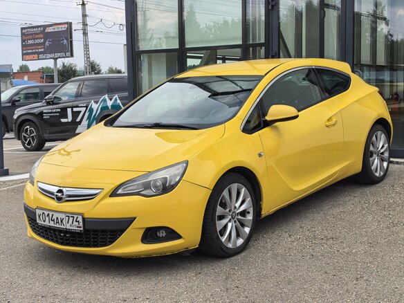2012 Opel Astra GTC J Рестайлинг, жёлтый - вид 5