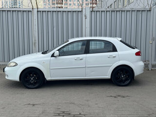 2010 Chevrolet Lacetti I, белый, 595000 рублей, вид 2