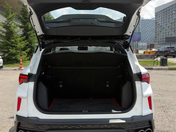2024 Geely Coolray (Binyue Cool) I Рестайлинг, белый, 2250000 рублей - вид 10