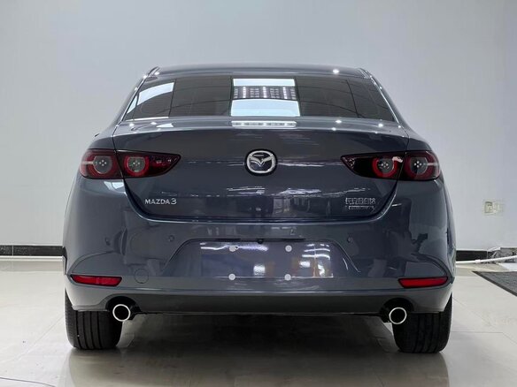 2023 Mazda 3 Axela IV (BP), серый, 1320000 рублей - вид 4