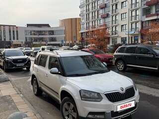 2014 Skoda Yeti I Рестайлинг, белый, 740000 рублей, вид 1