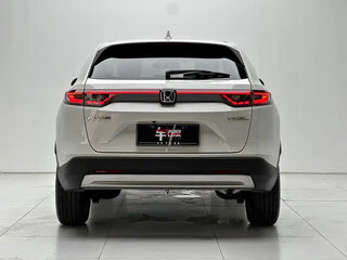 2025 Honda Vezel II Рестайлинг, белый, 2050000 рублей, вид 5