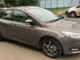 2016 Ford Focus III Рестайлинг, серый, 750000 рублей, вид 1