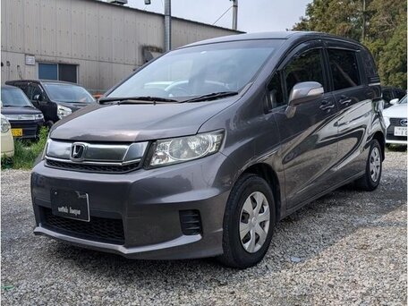 2014 Honda Freed Spike I Рестайлинг, серый, 780000 рублей, вид 1