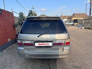 2001 Nissan Presage I, серебристый, 350000 рублей, вид 4