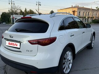 2009 Infiniti FX35 II (S51), белый, 1800000 рублей, вид 4