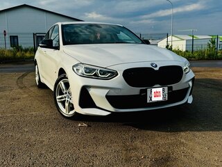 2021 BMW 1 серии 120i III (F52) Рестайлинг, белый, 2650000 рублей, вид 1