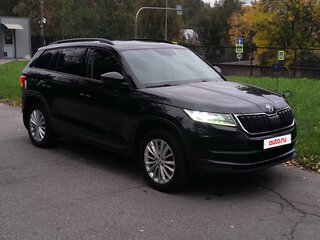 2019 Skoda Kodiaq I, чёрный, 2880000 рублей, вид 4