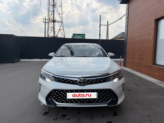 2014 Toyota Camry VII (XV50) Рестайлинг, белый, 1700000 рублей, вид 2
