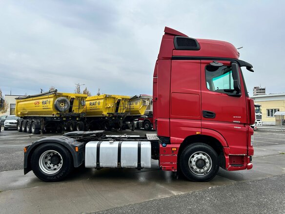2023 КамАЗ 54901, красный, 3499000 рублей - вид 3