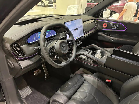 2026 Zeekr 8X 70 kWh, чёрный, 11600900 рублей, вид 4