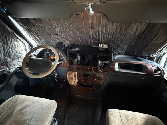 2004 Mercedes-Benz Sprinter, белый, 2830000 рублей - вид 17