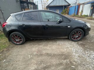 2011 Opel Astra J, чёрный, 570000 рублей, вид 3