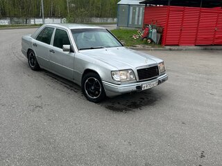 1991 Mercedes-Benz W124 230, серый, 130000 рублей, вид 2