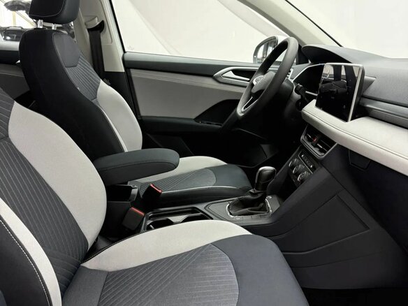 2025 Volkswagen Tharu 300 TSI I Рестайлинг, белый, 3149000 рублей - вид 12