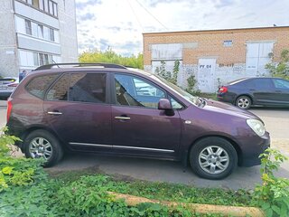 2009 Kia Carens II (UN), фиолетовый, 650000 рублей, вид 2