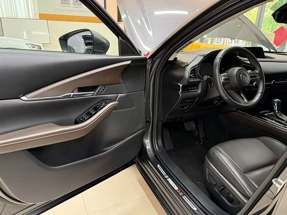 2026 Mazda CX-30 I, серый - вид 7