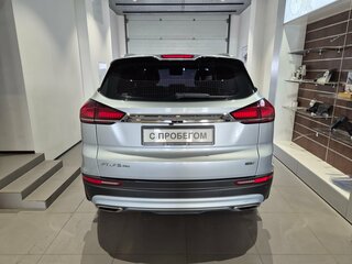 2023 Geely Atlas Pro, серый, 1599000 рублей, вид 5