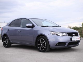 2009 Kia Cerato 4-speed II, серый, 800000 рублей, вид 3