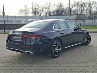 2026 Mercedes-Benz E-Класс 300 VI (W214, S214), чёрный, 9640000 рублей, вид 3