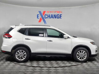 2017 Nissan Rogue II Рестайлинг, белый, 1325000 рублей, вид 4