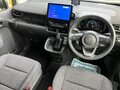 2023 Toyota Sienta III, белый, 1290000 рублей - вид 9